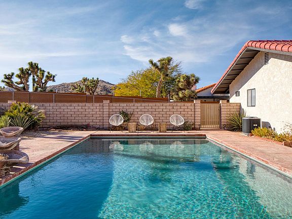 2nd image of 58549 Piedmont Dr