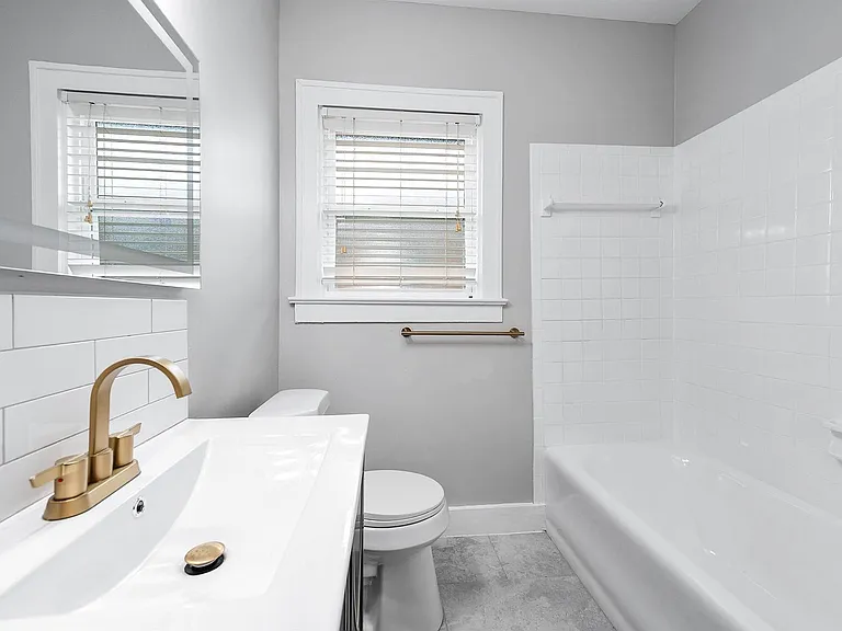 2509 Arbor St — Photo 15