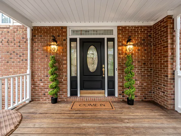 1512 Cumberland Rd, Chapel Hill, NC 27514