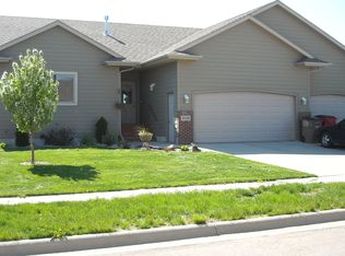 2001 S Shaw Ave, Sioux Falls, SD 57106