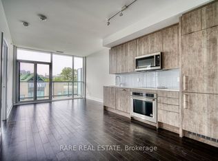 181 Bedford Rd #403, Toronto, ON M5R0C2