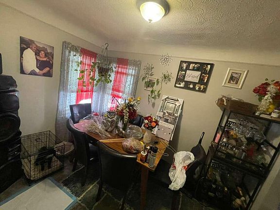 5th image of 6476 Brace St