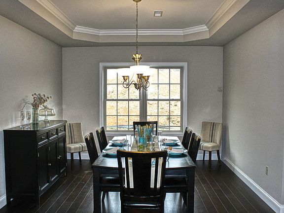 5th image of 1279 Cantebury Dr