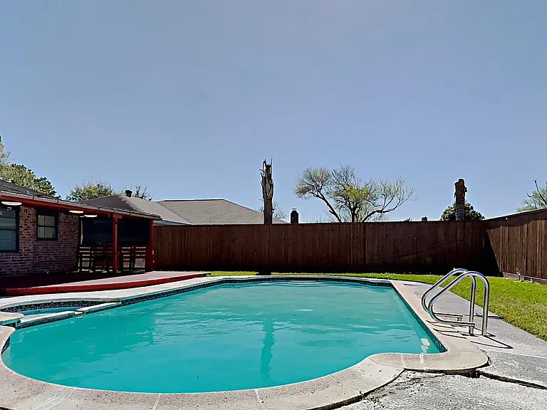 10506 Kirkdale Dr — Photo 16