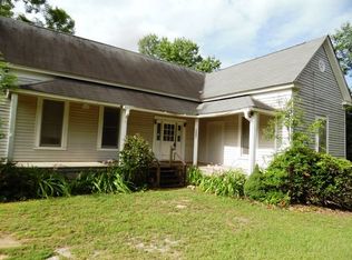 6210 Lexington Rd, Rayle, GA 30660