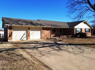 1216 Westlawn Ave, Prague, OK 74864