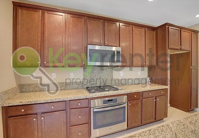 9673 Philta Way — Photo 4