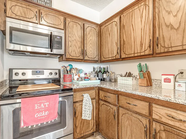 6103 Gaelic Glen Dr — Photo 14