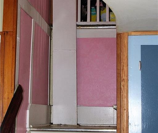 5th image of 8125 State St