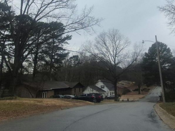 32 Crain Dr, Bryant, AR 72022