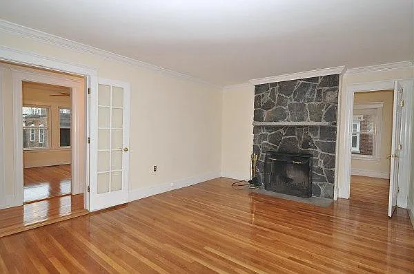 5 bed, $8,250 — Photo 4