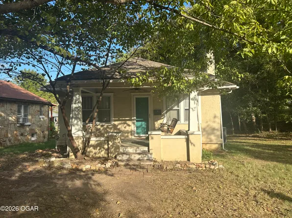 605 S High St, Neosho, MO 64850