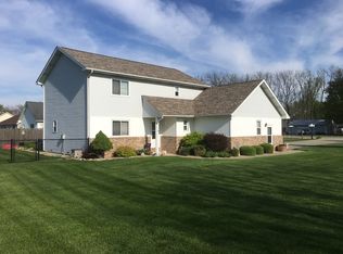 10 W Riley Rd, Markleville, IN 46056