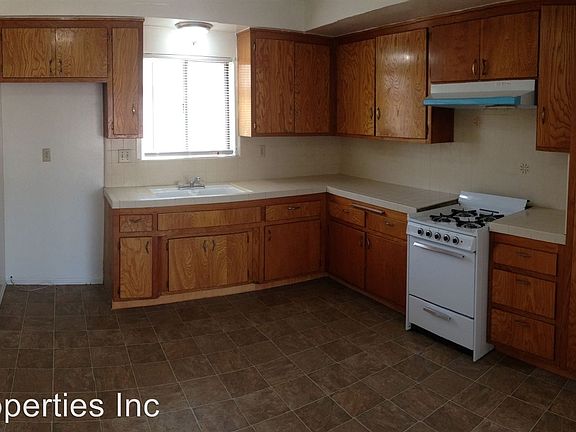 3rd image of 1443 W 81st St APT 3