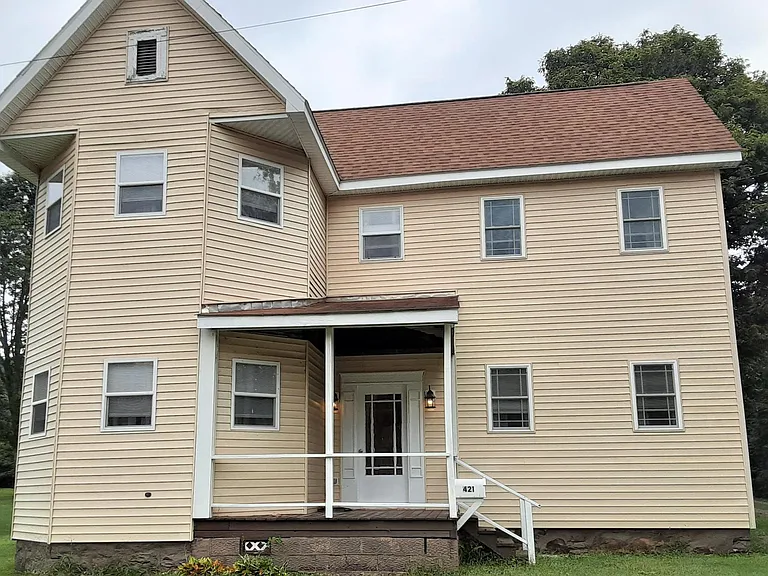 421 Jacobs St — Photo 3