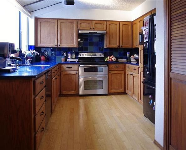 Chef's Gourmet Kitchen  