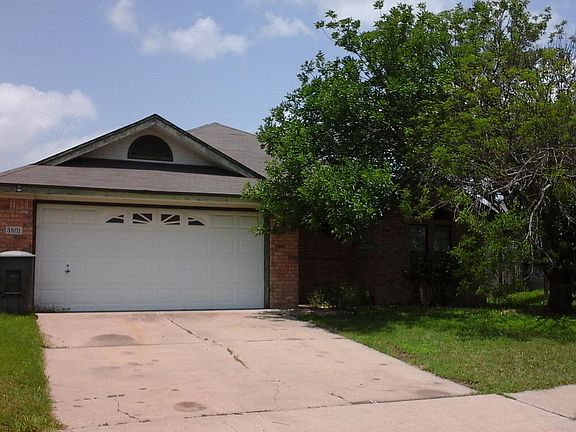 2nd image of 3801 Lone Oak Dr