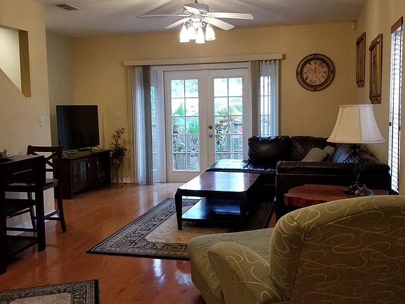 5th image of 2916 W Gandy Blvd Unit E