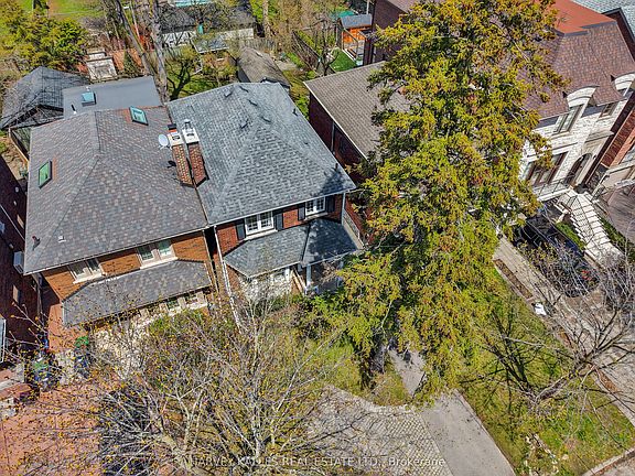 3rd image of 30 Braeside Rd