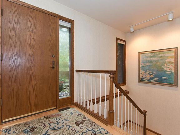 5th image of 6561 Waybridge Dr SE