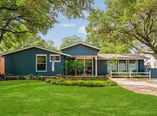 2114 E Lawndale Dr, San Antonio, TX 78209