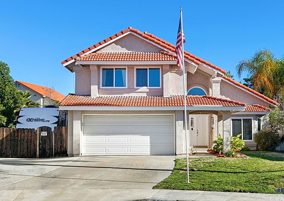 1st image of 39950 Windemere Ct