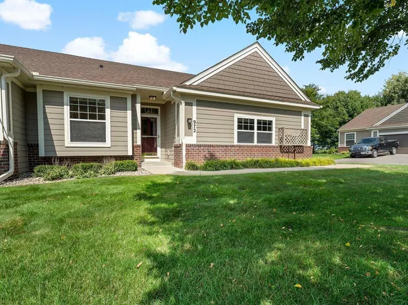 972 Daylily Dr, Victoria, MN 55386