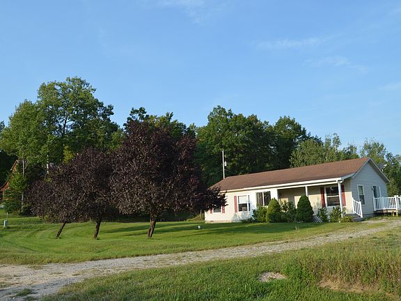 2nd image of 240 Davis Rd