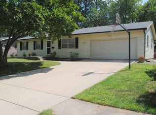 1203 Riordan St, Normal, IL 61761