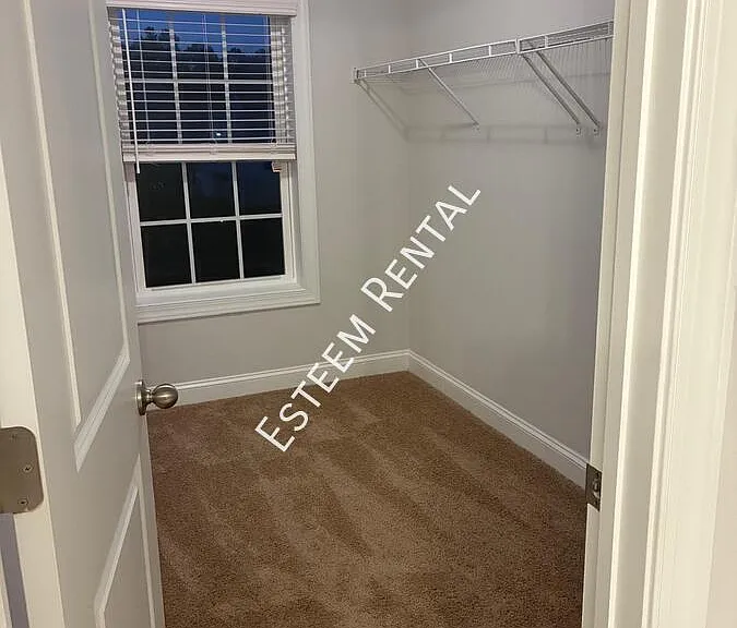 114 Wicklow Ct — Photo 16