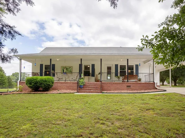 176 County Road 575, Rogersville, AL 35652