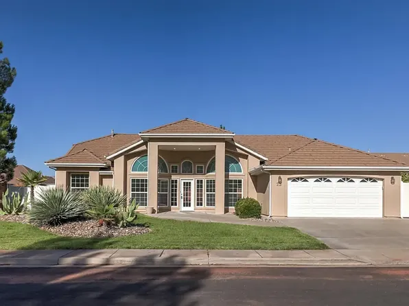 23 N Stone Mountain Dr, St George, UT 84770