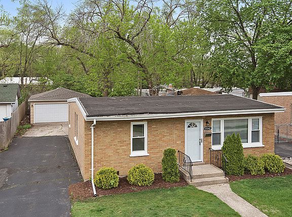 2nd image of 11542 S Joalyce Dr