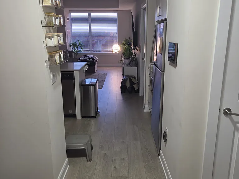 3200 William Colston Ave #810 — Photo 11