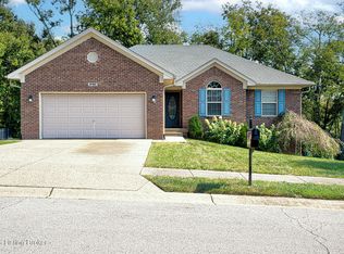 2105 Two Springs Dr, Shelbyville, KY 40065