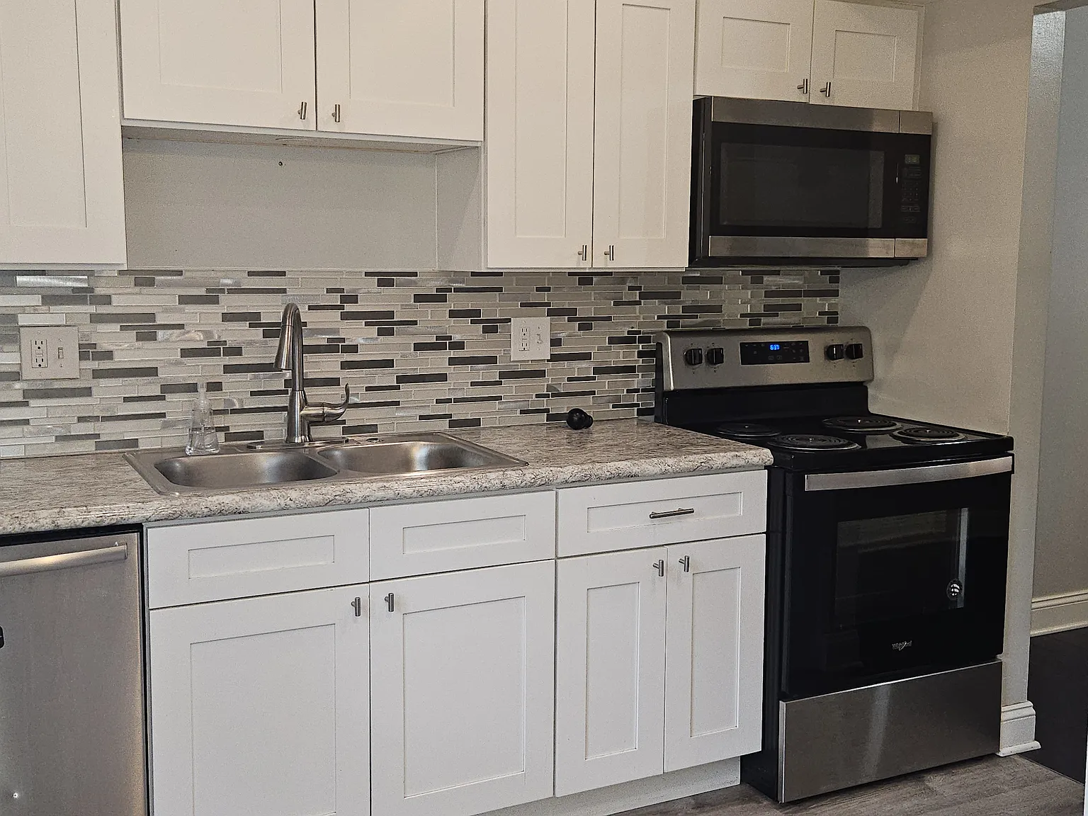 3 bed, 1314 sqft, $1,775 — Photo 4