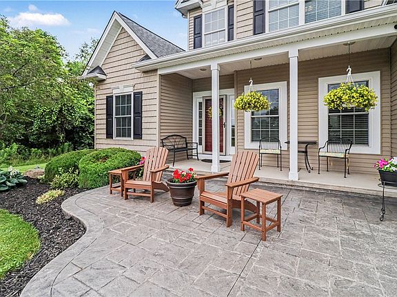 4th image of 202 Bromley Rd