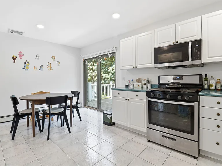 123 Hickory Ave #B — Photo 7