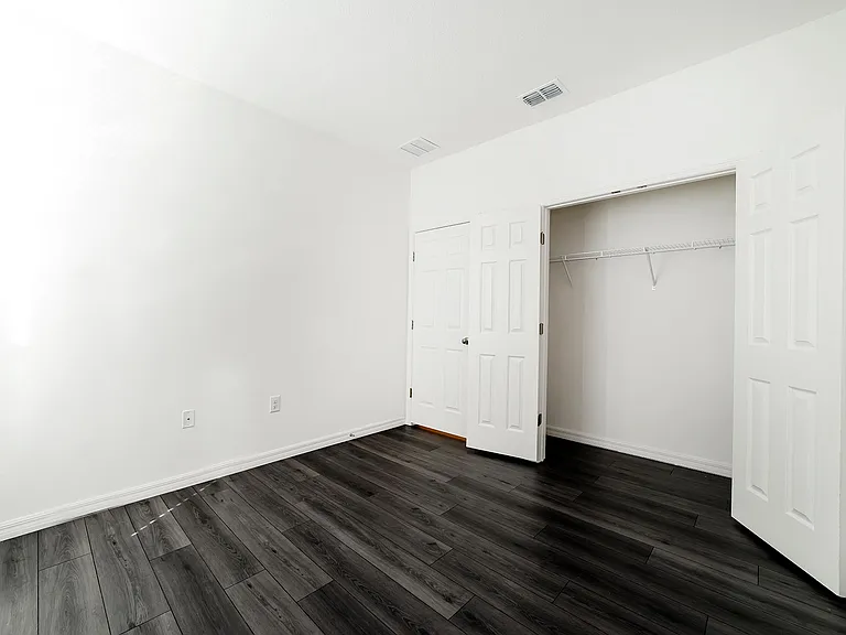 Guest Room 1