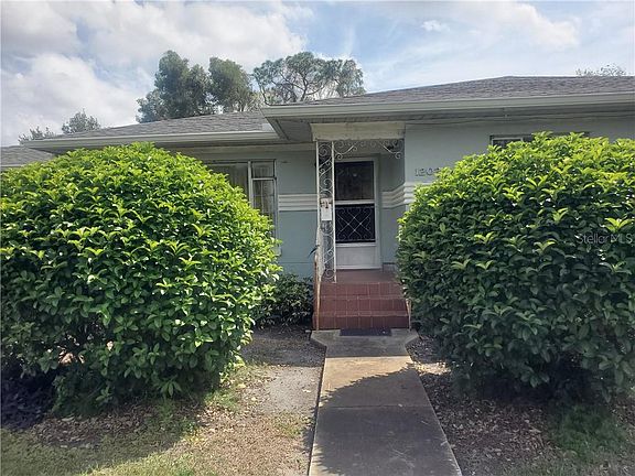 5th image of 3012 N Harding Ave