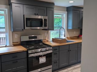 232 Wood St FLOOR 1, Hopkinton, MA 01748