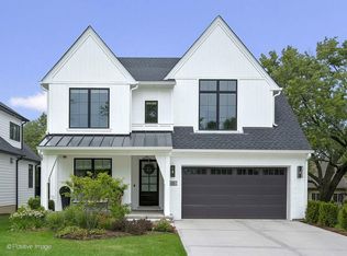 406 Naperville Rd, Clarendon Hills, IL 60514