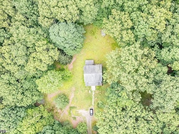 2nd image of 121 Townsend Rd