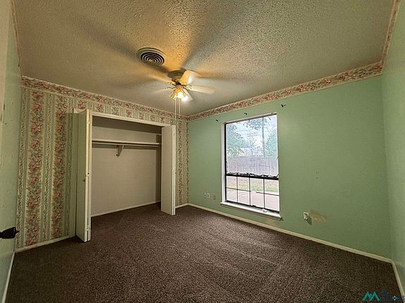 4th image of 713 La Fonda Dr