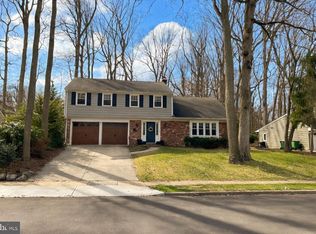 135 Barcroft Dr, Cherry Hill, NJ 08034