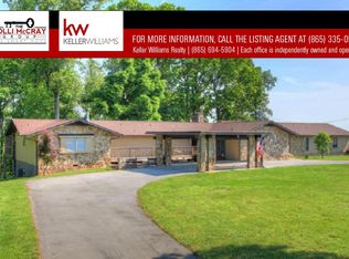 1709 Spencer Dr, Maryville, TN 37801