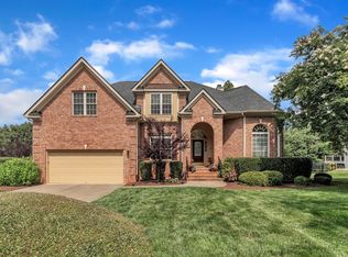 12412 Mayhurst Pl, Raleigh, NC 27614