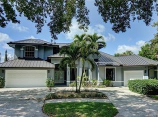 18421 Lake Bend Dr, Jupiter, FL 33458
