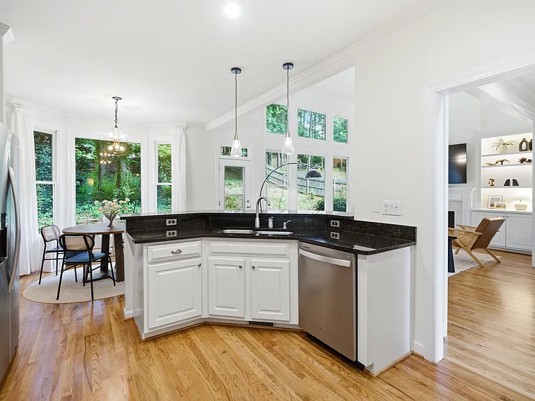 5008 Highland Oaks Ct SE — Photo 25