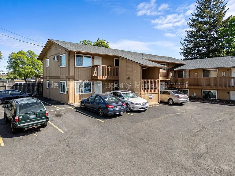 3203 N Smith St #12 — Photo 22